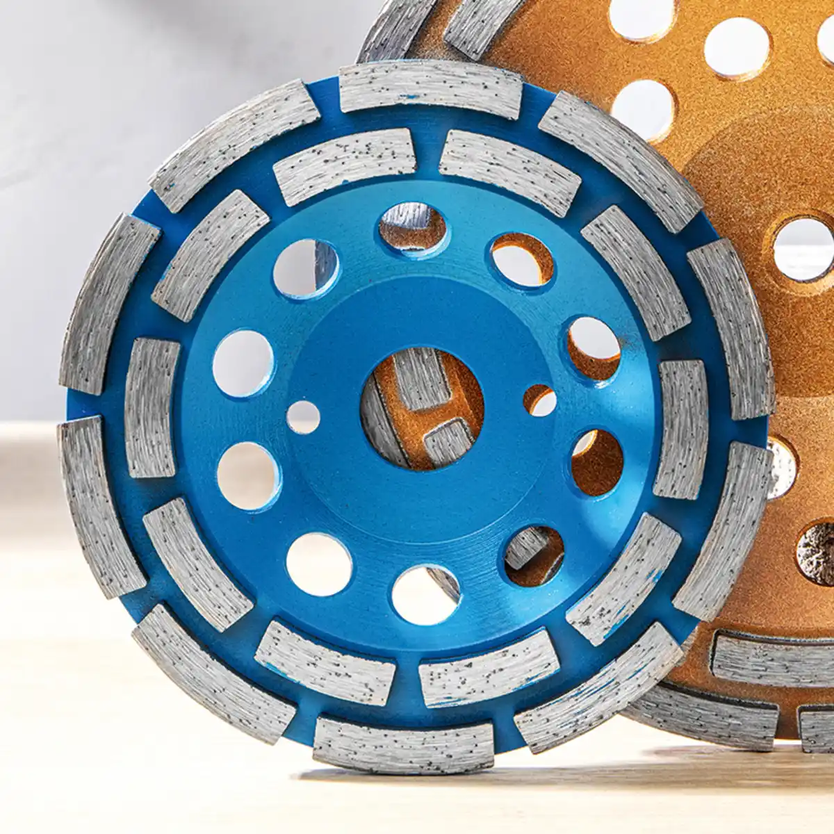 Bild 1 von Kraft Werkzeuge Diamant Schleifteller