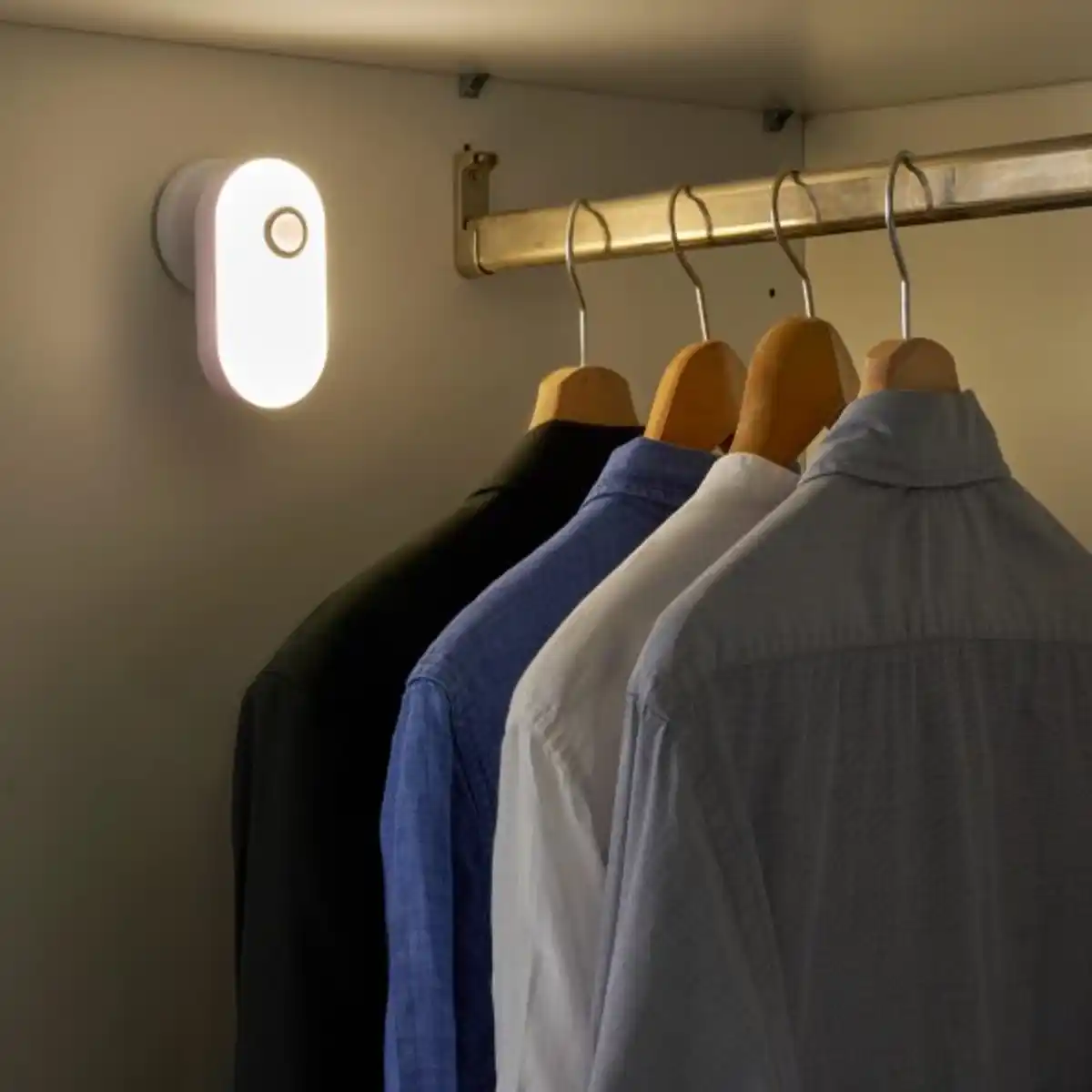 Bild 4 von CASALUX LED-Leuchten mit Bewegungsmelder