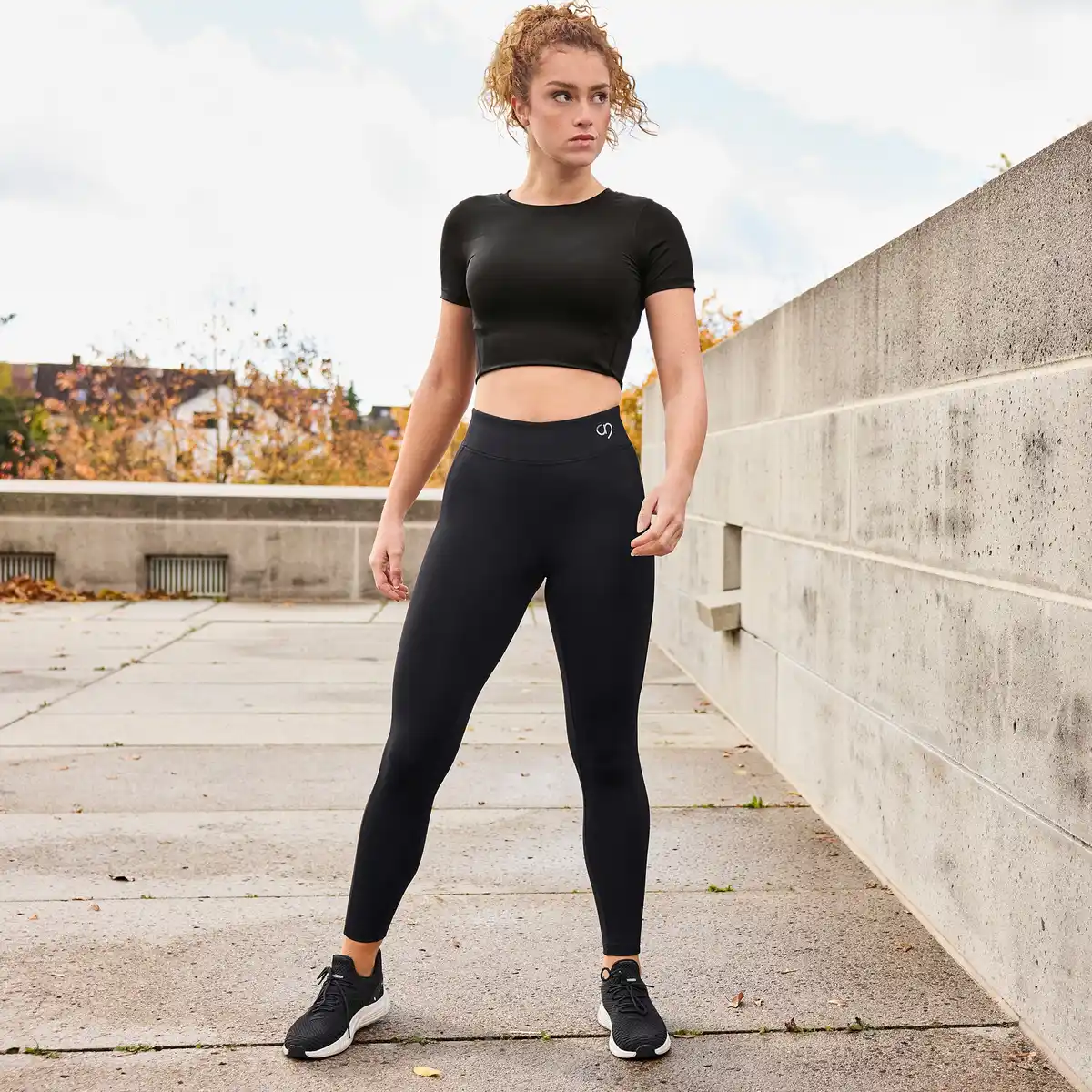 Bild 1 von Damen-Sportleggings mit hohem Bund