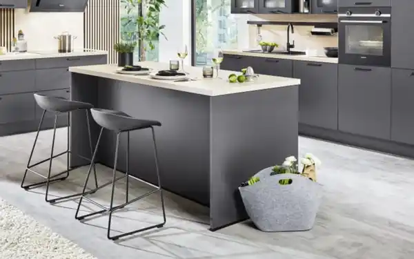 Bild 3 von Impressa - Einbauküche Uno, graphit, inkl. AEG Elektrogeräte