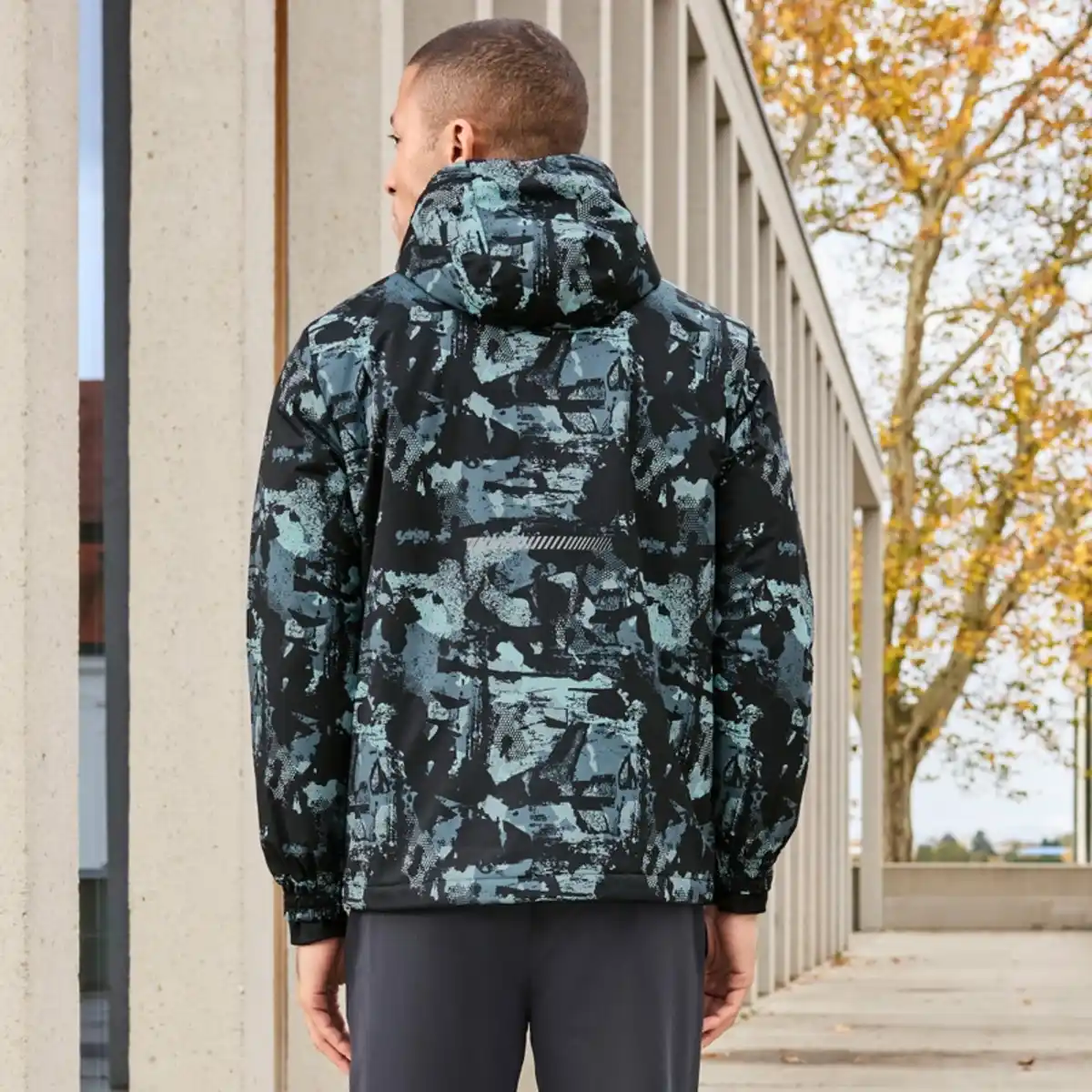 Bild 4 von Herren-Funktionsjacke in wind- und wasserdichtem Design