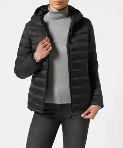 Steppjacke mit Seitentaschen, schwarz