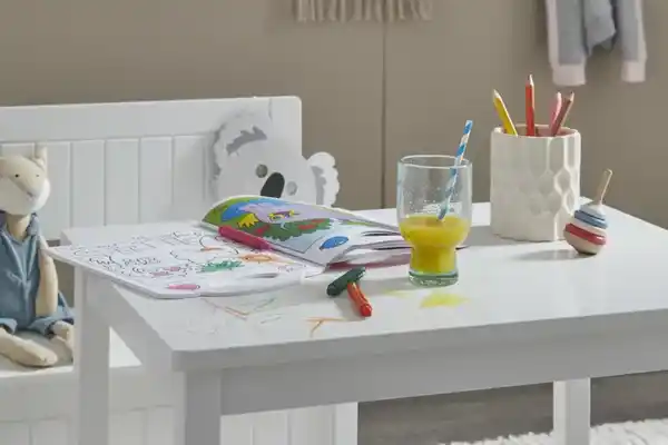 Bild 2 von Kindertisch Landhaus