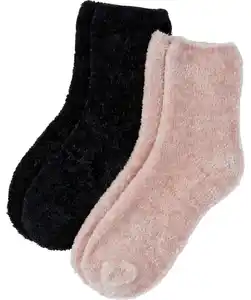 Kuschelige Flauschsocken, schwarz/rosa