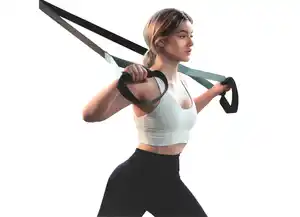 Schlingentrainer trainiert Kraft