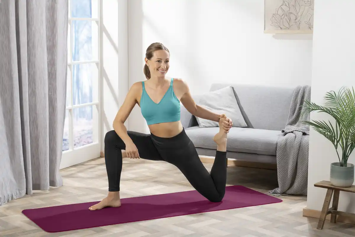 Bild 3 von IDEENWELT Yogamatte beere