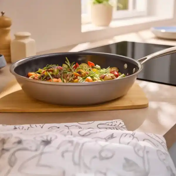 Bild 4 von CROFTON Bratpfanne