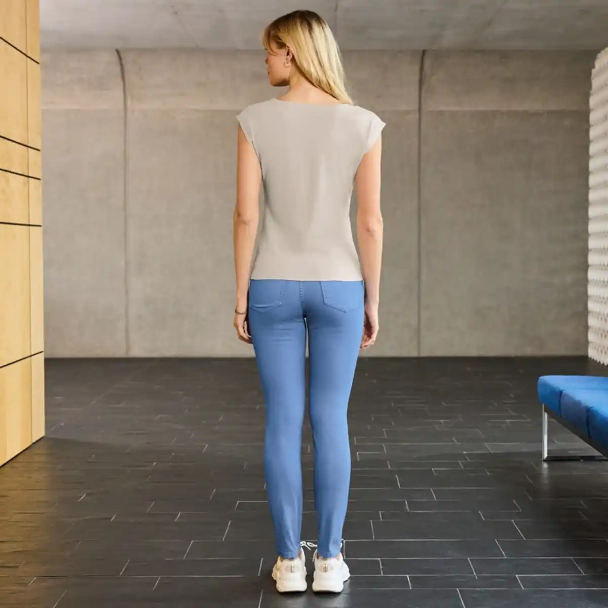 Bild 4 von Damen-Jeans im 5-Pocket-Design, NKD-PARIS