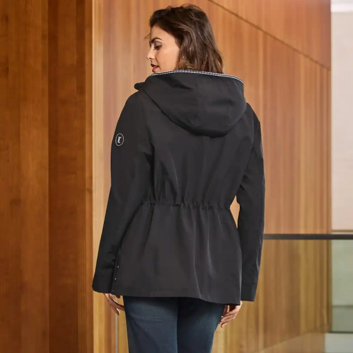 Bild 4 von Damen-Jacke mit abnehmbarer Kapuze