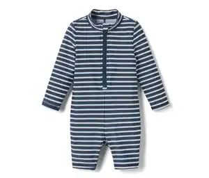 Baby-Einteiler mit UV-Schutzfaktor 80, gestreift