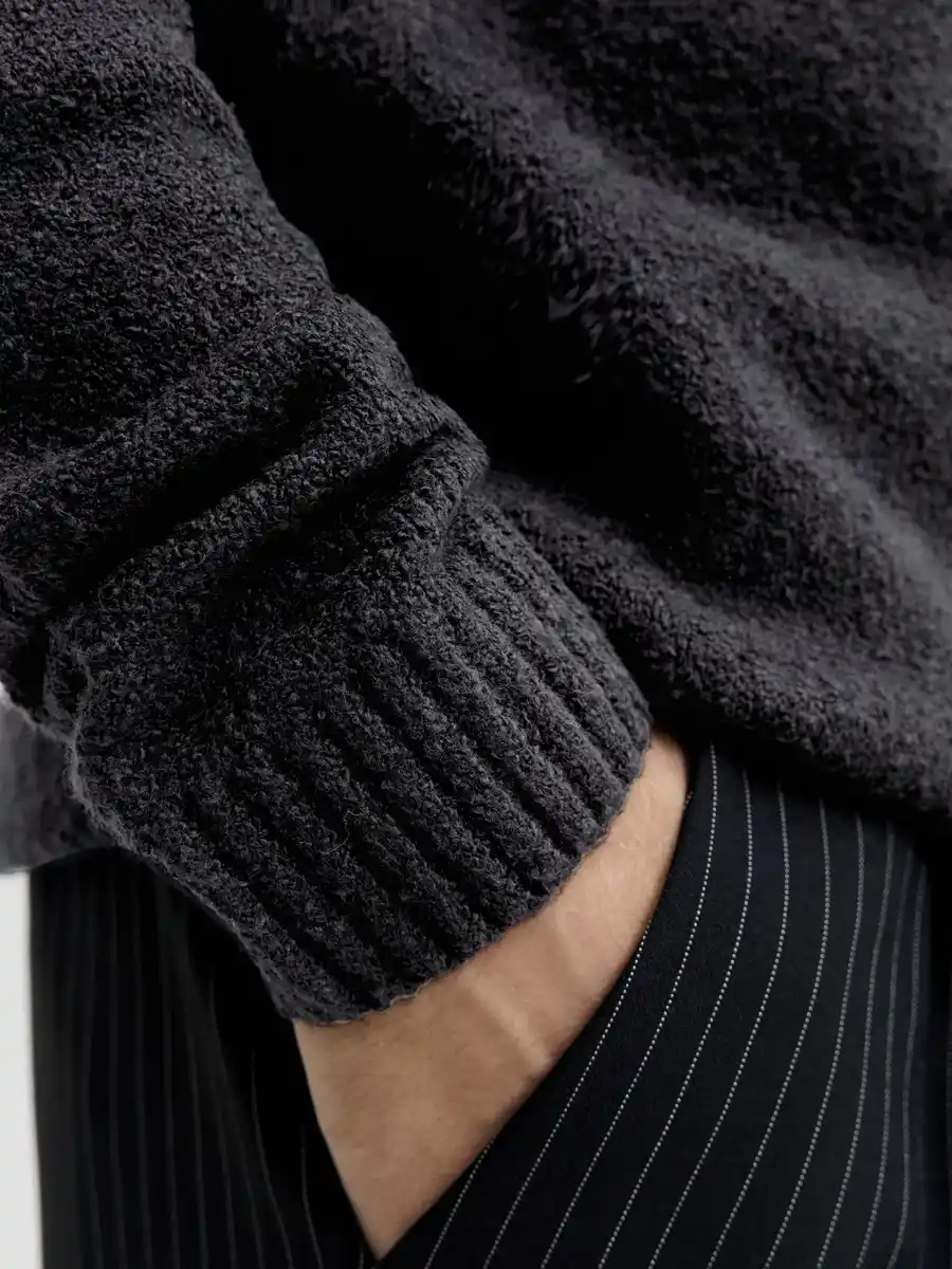 Bild 2 von Jack&Jones JPRBLAMAVERICK KNIT Strickpullover Schwarz