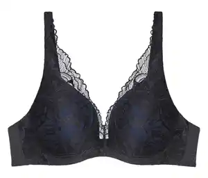 Triumph Body Makeup Illusion Lace WP BH, black
