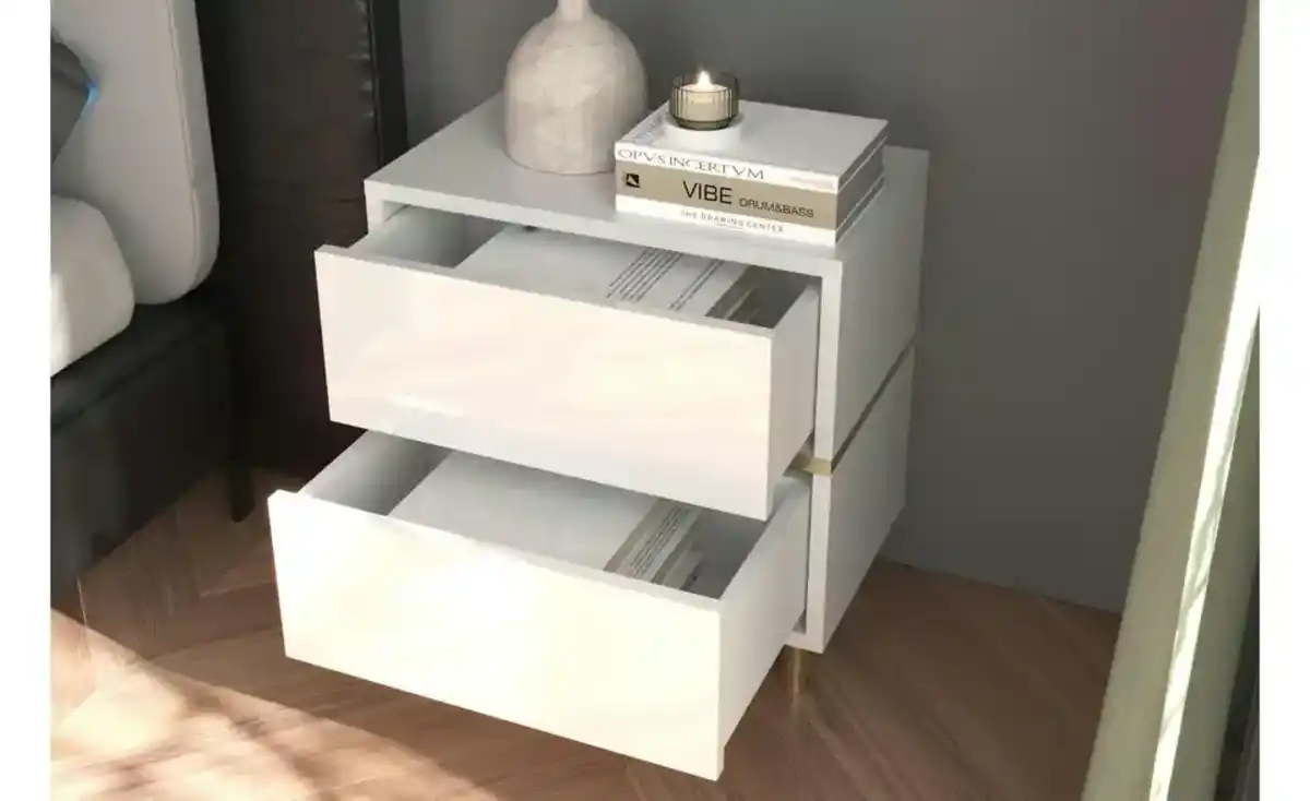 Bild 4 von Nachttisch Marika