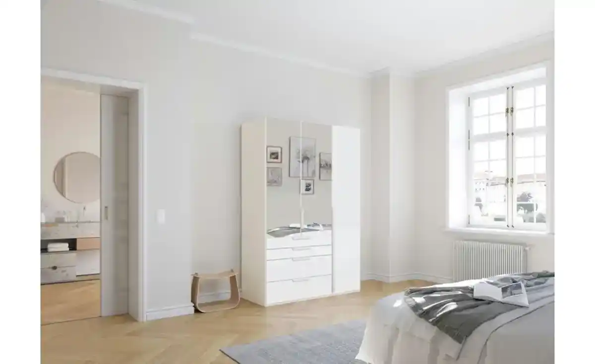 Bild 1 von Drehtürenschrank Port Talbot