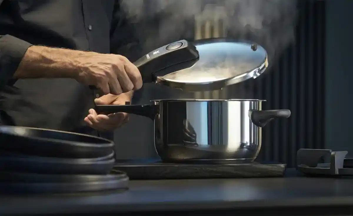 Bild 1 von WMF Schnellkochtopf-Set Perfect