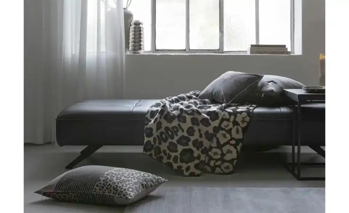 Bild 1 von JOOP! Kissenhülle Leo