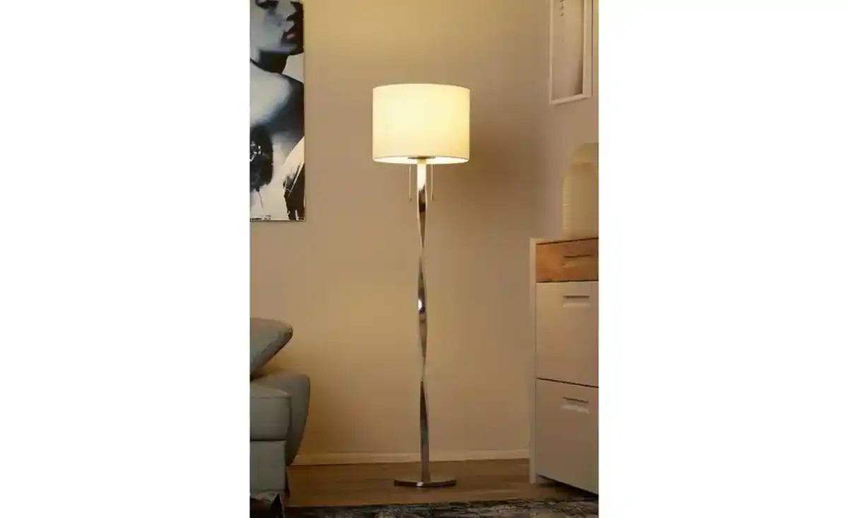 Bild 3 von Trio Stehleuchte, chrom mit Beleuchtung im Fuß