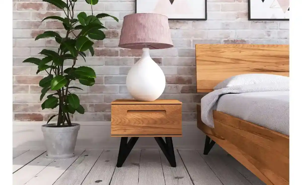 Bild 1 von Nachttisch mit 1 Schub