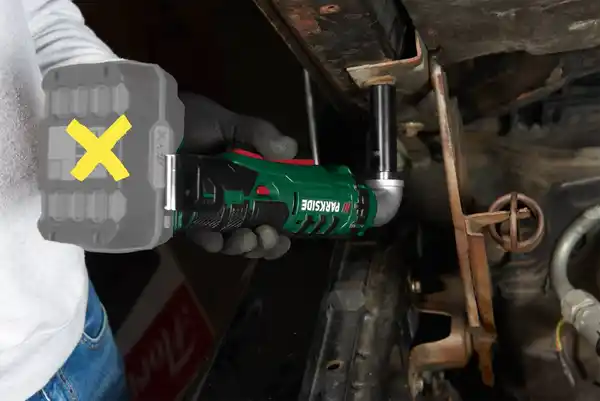 Bild 4 von PARKSIDE® Akku-Winkelschlagschrauber 20 V »PAWS 20 A1« (o. Akku)