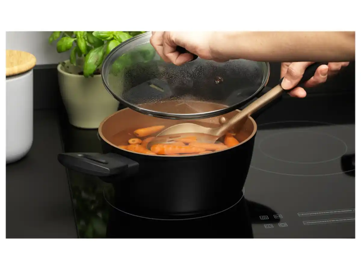 Bild 2 von Russell Hobbs Aluminium Topf Opulence Collection Schwarz/Gold (20cm)