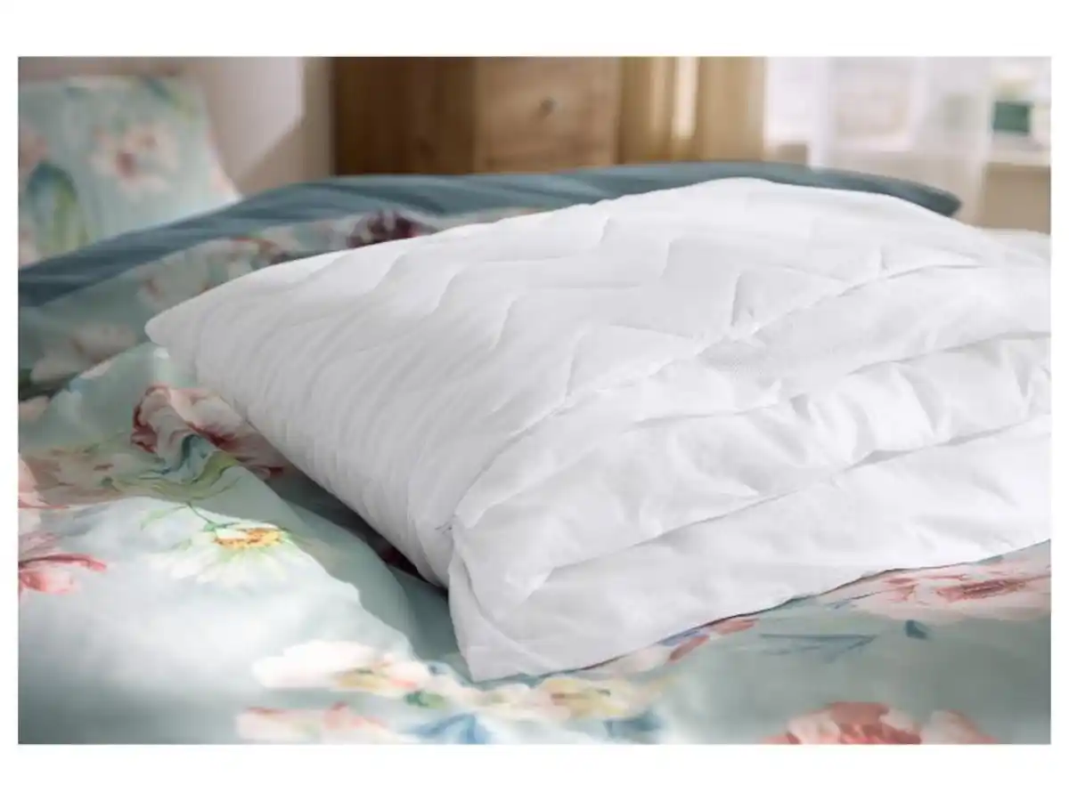 Bild 3 von LIVARNO® 7-in-1-Kissen, 40 x 80 cm