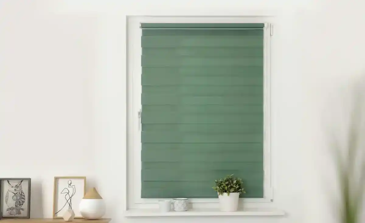 Bild 3 von Lichtblick Klemmfixrollo