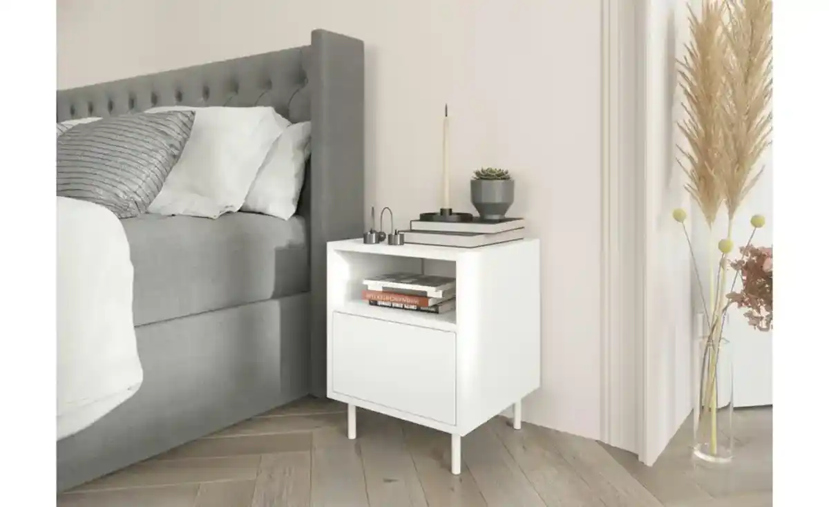 Bild 3 von Nachttisch Mirka