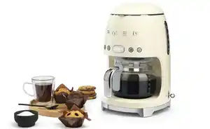 smeg Kaffeeautomat DCF02CREU