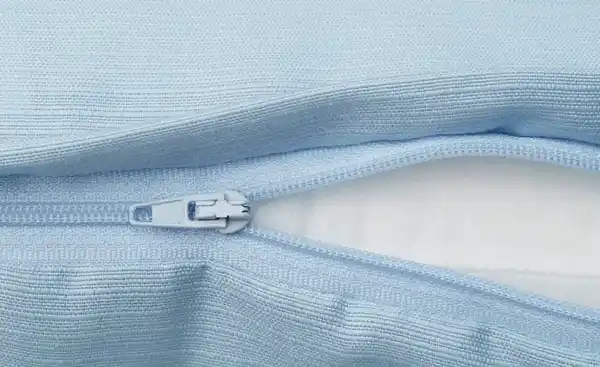 Bild 4 von levelone Kissen Berlin