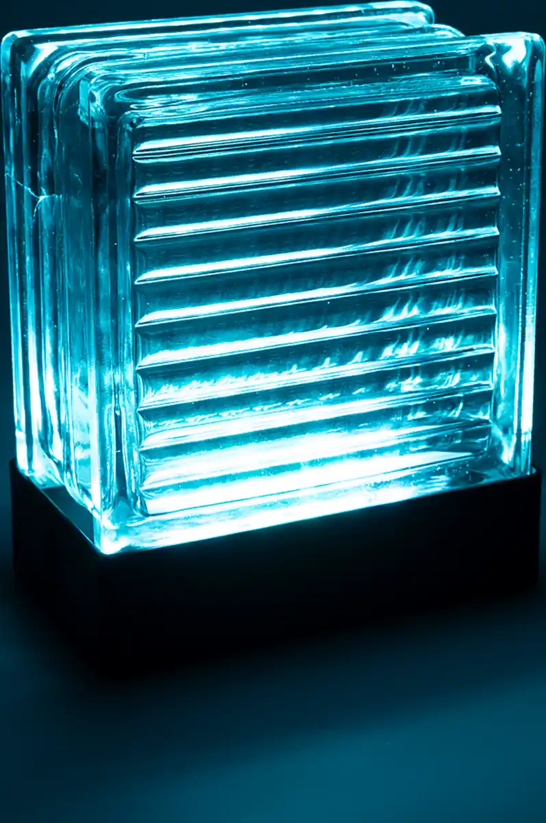 Bild 3 von IDEENWELT Glasblock-Tischleuchte