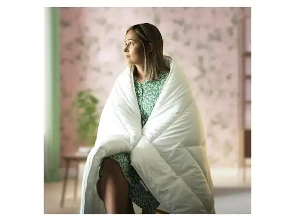 Bild 2 von Dunlopillo Premium 4-Jahreszeiten-Bettdecke Life