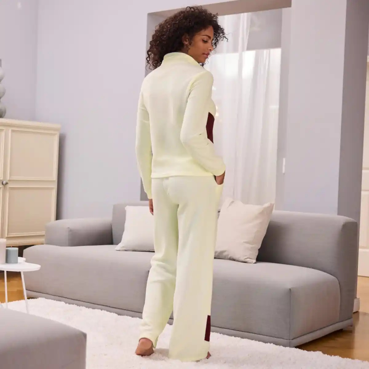 Bild 4 von Damen-Homewear-Sweatpant mit Colorblock-Design