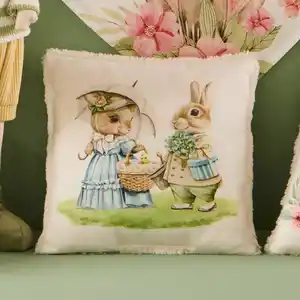 Dekokissen mit flauschiger Rückseite, ca. 25x25 cm