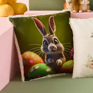 Dekokissen mit flauschiger Rückseite, ca. 25x25 cm