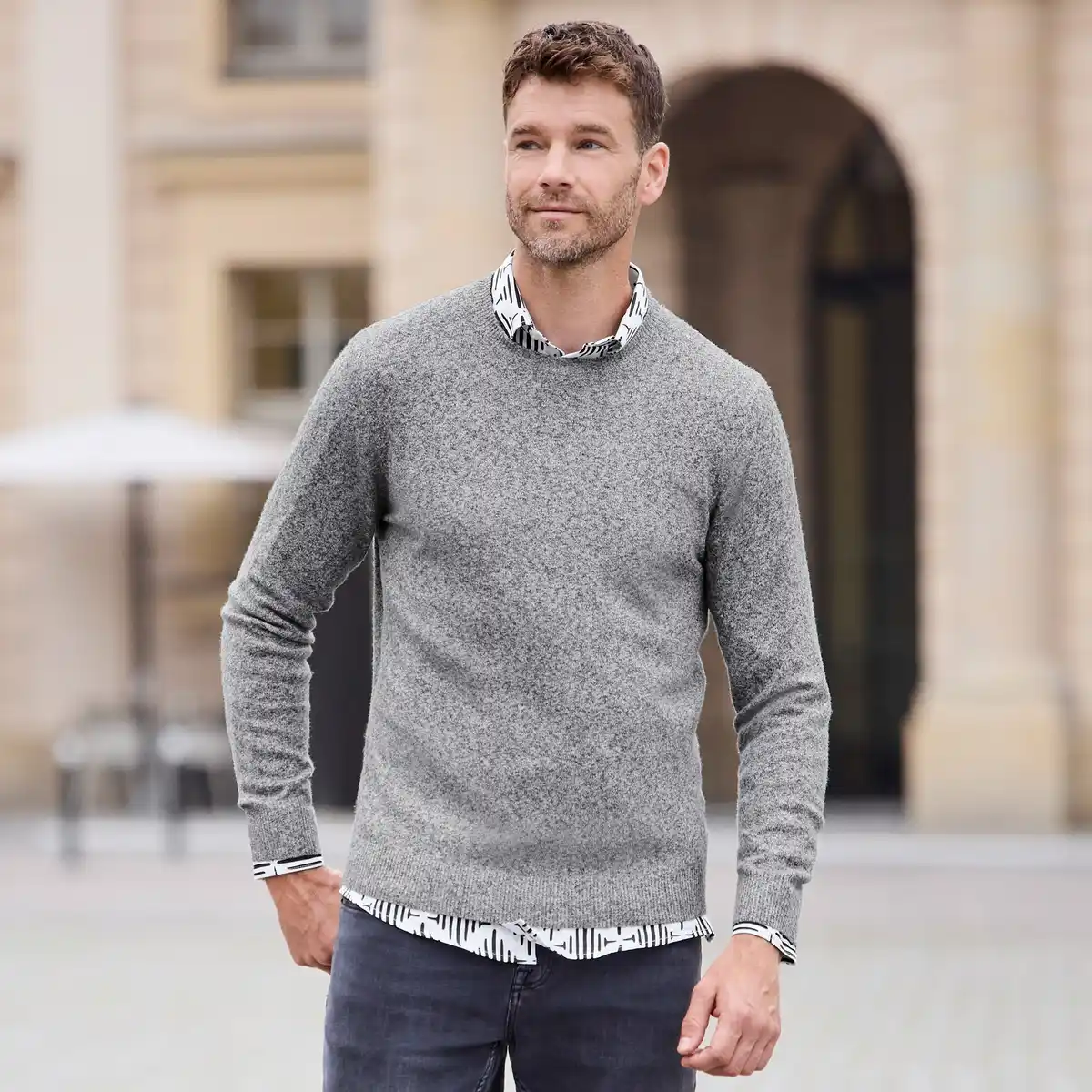 Bild 1 von Herren-Feinstrick-Pullover mit Rundhalsausschnitt