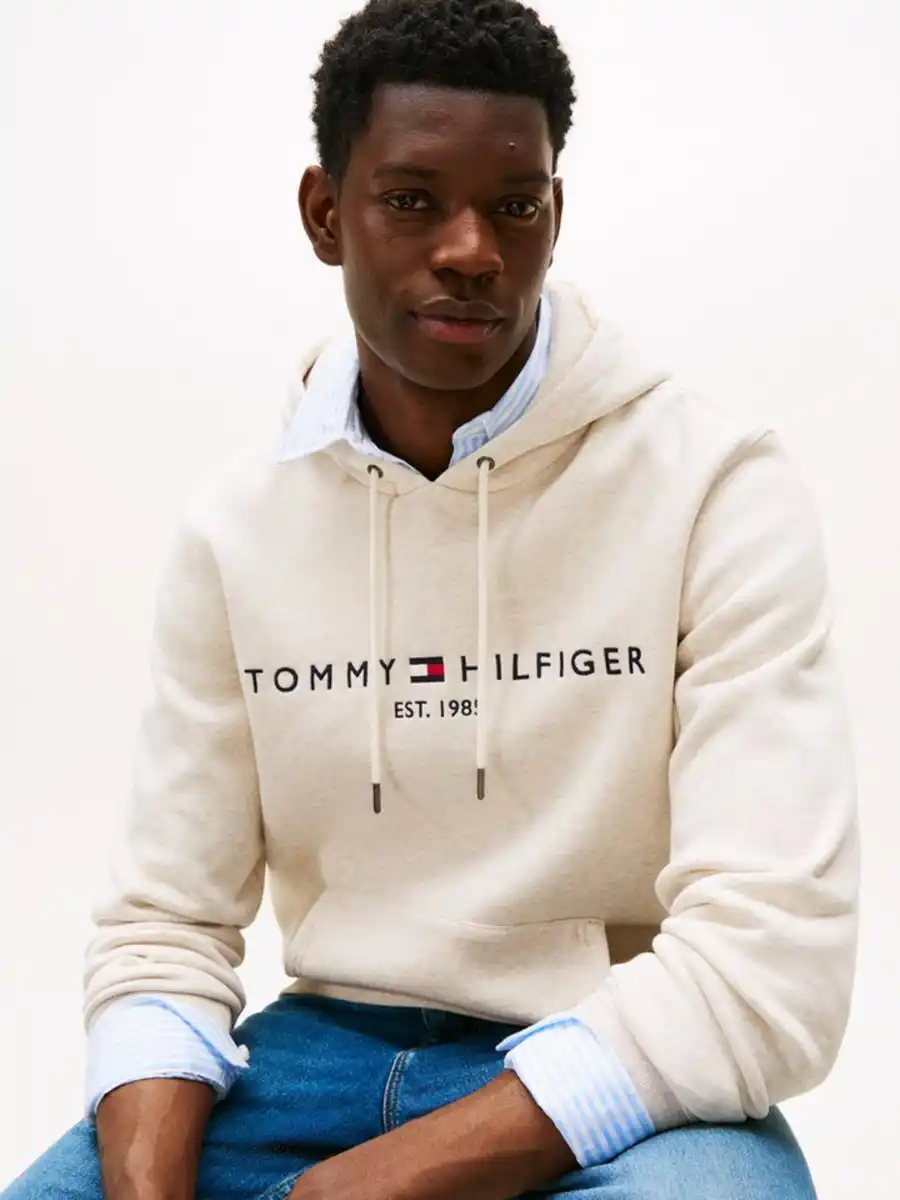Bild 1 von Tommy Hilfiger Kapuzensweatshirt TOMMY LOGO HOODY mit Kapuze und Kängurutasche unifarben, casual, regular fit, Baumwollmix, Kapuze