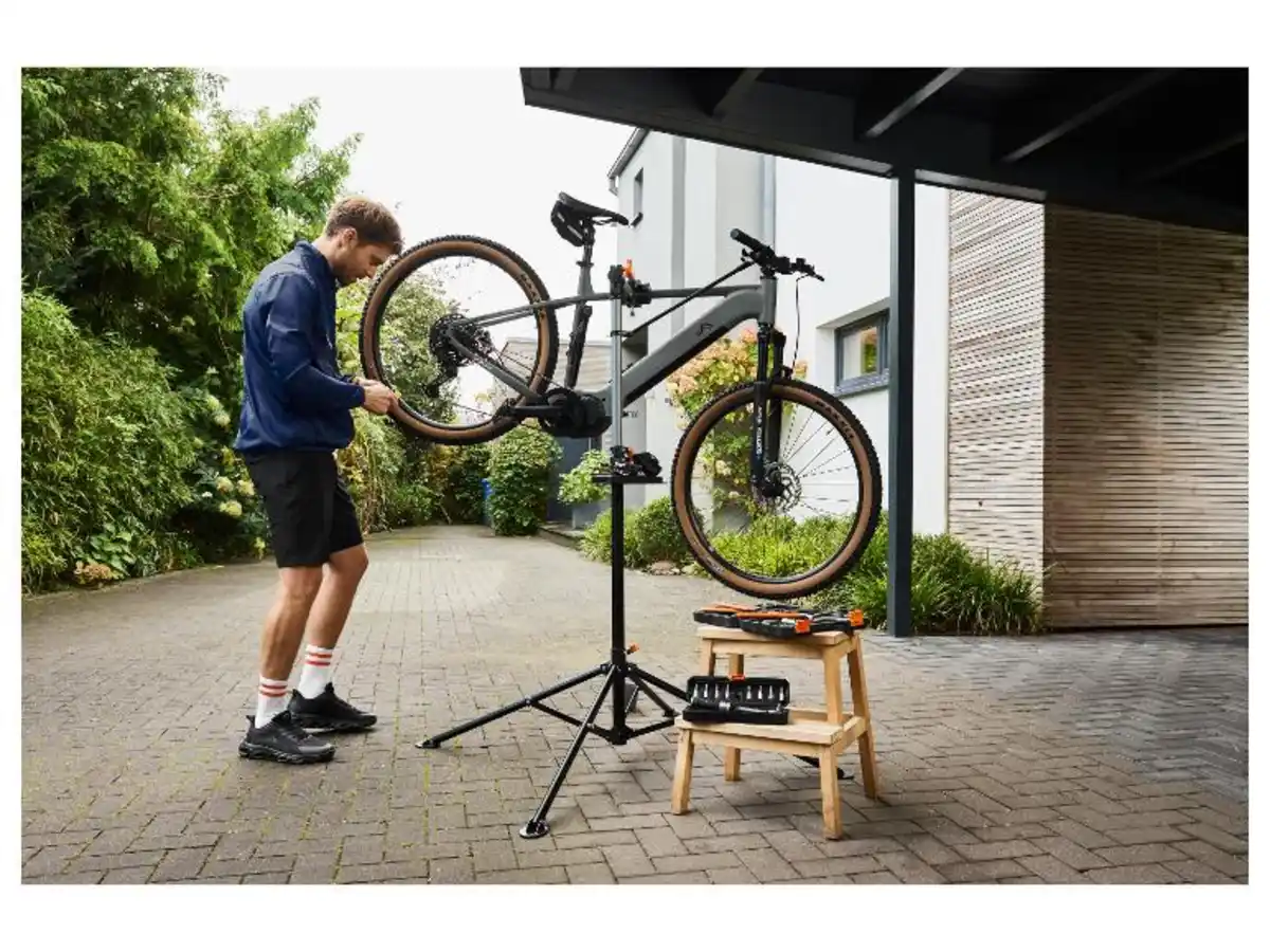 Bild 2 von CRIVIT Fahrrad-Montageständer