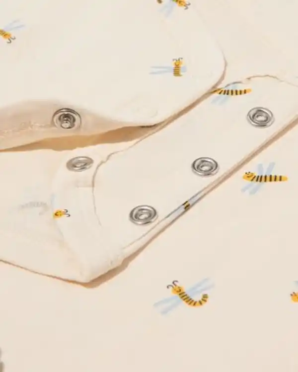 Bild 4 von Mitwachsender Baby-Strampler mit Tieren eierschalenfarben