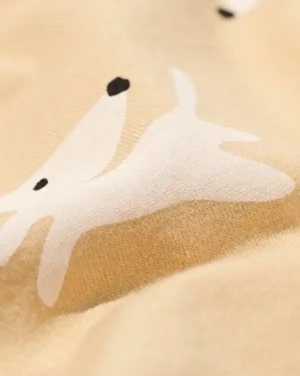 Bild 3 von Mitwachsender Baby-Strampler mit Hunden naturfarben