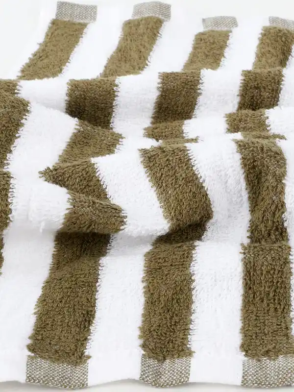 Bild 3 von Handtuch unifarben, 50x90cm Grün