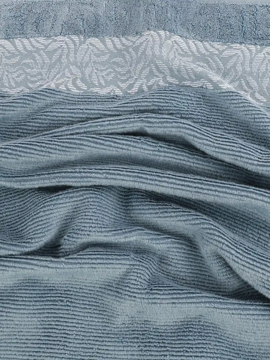 Bild 2 von Duschtuch mit breiter Bordüre 70x140cm Blau