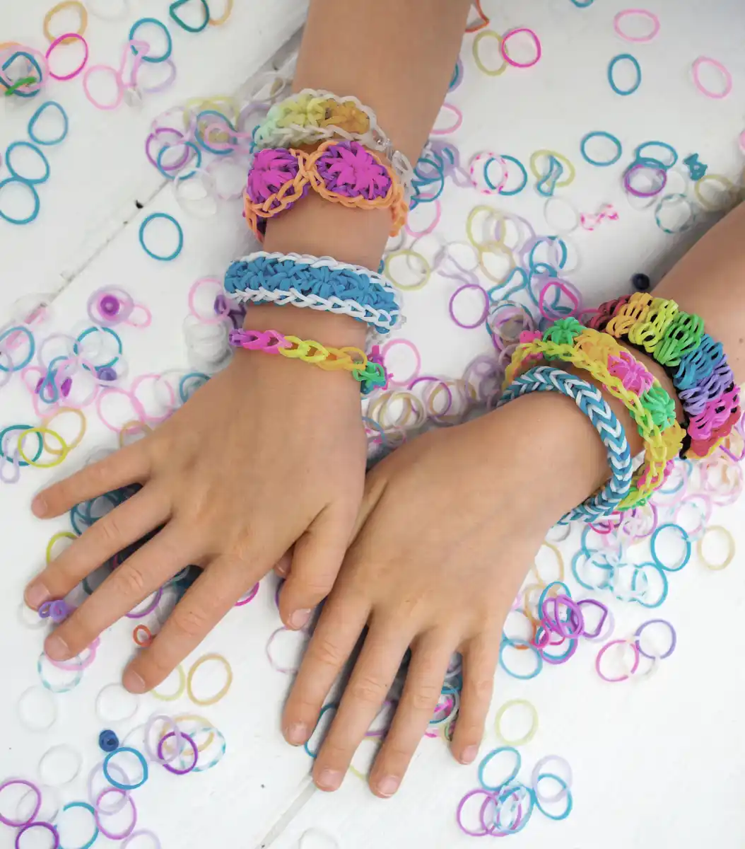 Bild 2 von IDEENWELT XL-Loombänder-Set Neon