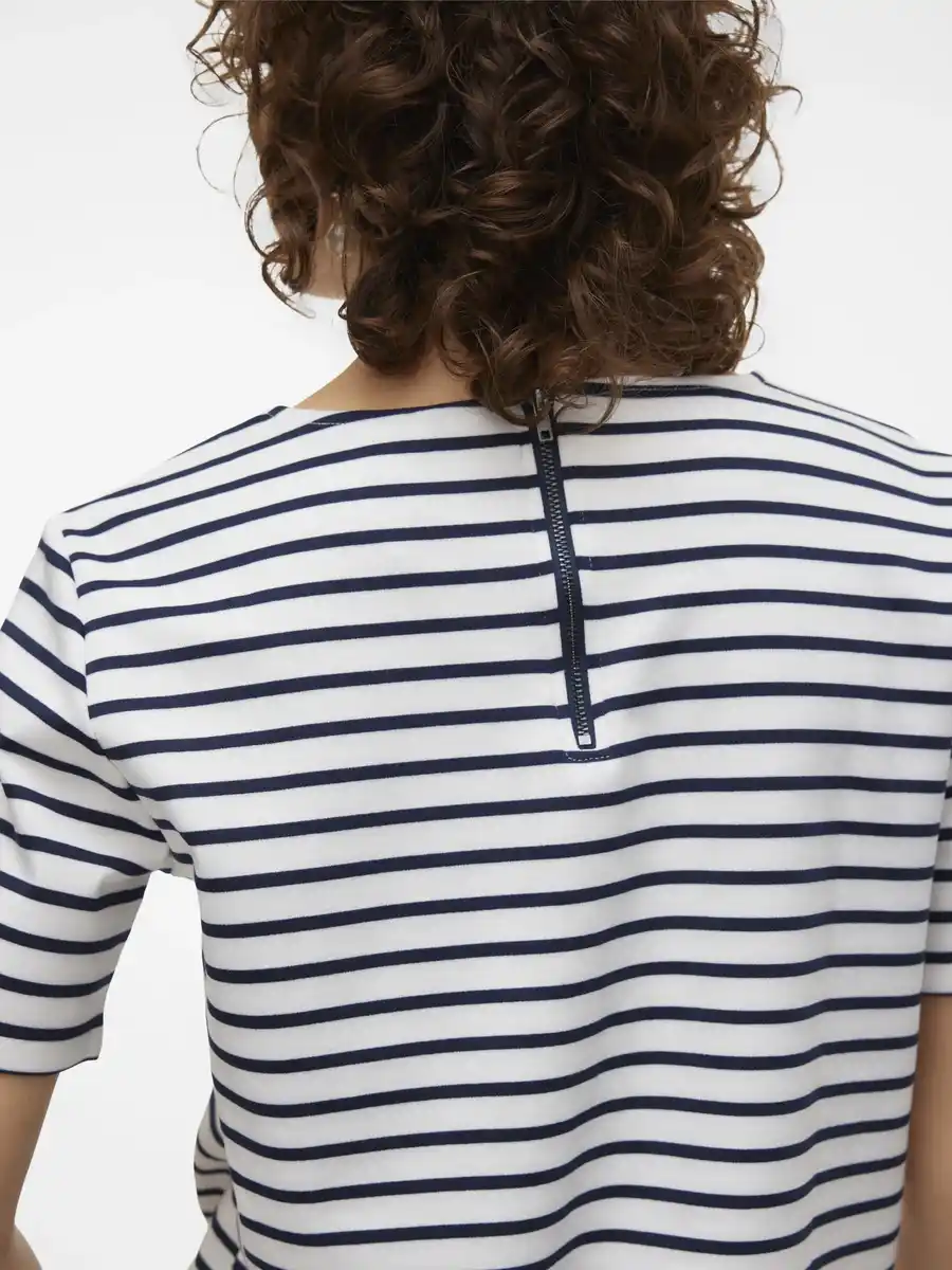 Bild 1 von Vero Moda VMABBY SS ZIP TOP JRS T-Shirt Marine
