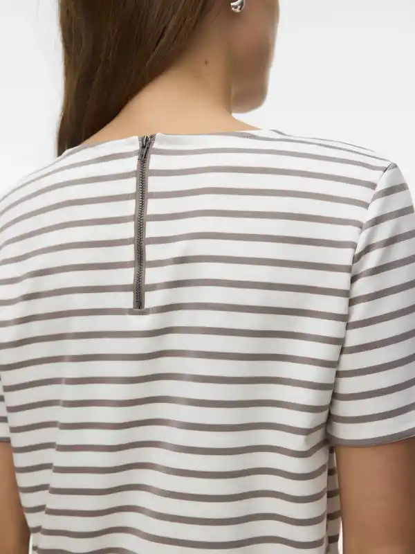Bild 2 von Vero Moda VMABBY SS ZIP TOP JRS T-Shirt Weiß