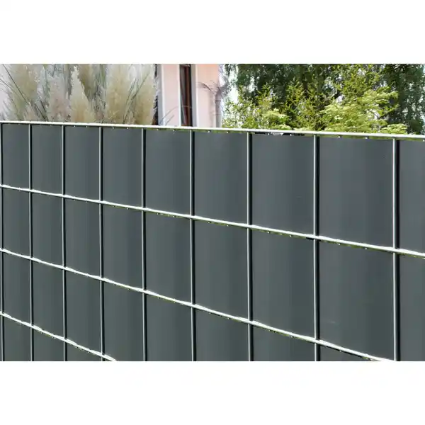 Bild 2 von FLORAWORLD Sichtschutzstreifen, Rolle, HxL: 19 cm x 35 m, 25 x Befestigungsklemmen, PVC-Folie, anthrazit