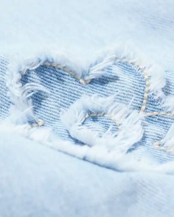 Bild 3 von Kinderhose mit Blumen hellblau