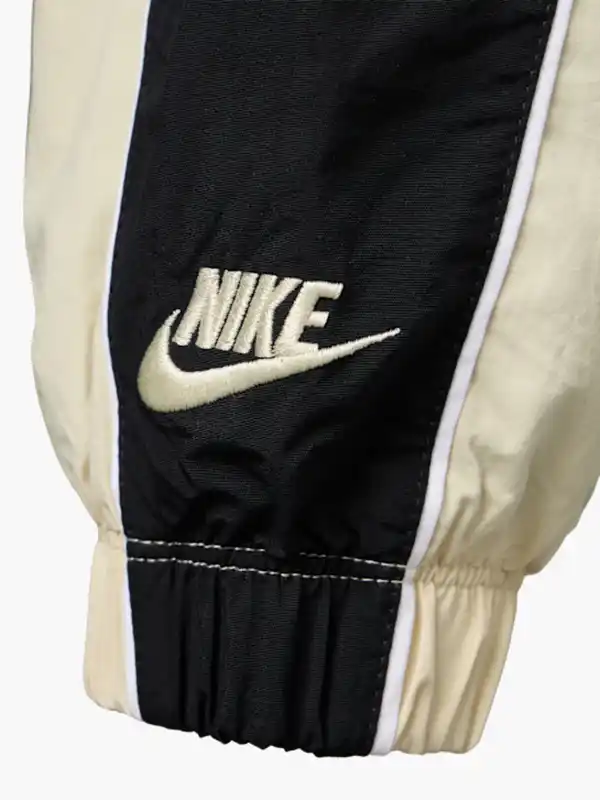 Bild 4 von Nike Trainingsjacke