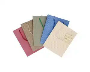 Geschenktüte Streifen matt