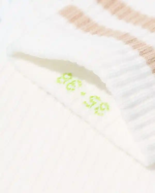 Bild 2 von Miffy-Damensocken beige