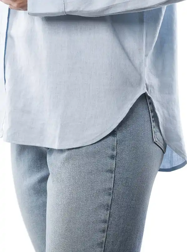 Bild 2 von IDEENWELT Bluse mit Leinen hellblau Gr. L